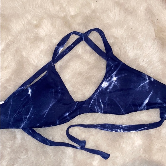 Bikini top - Picture 1 of 3